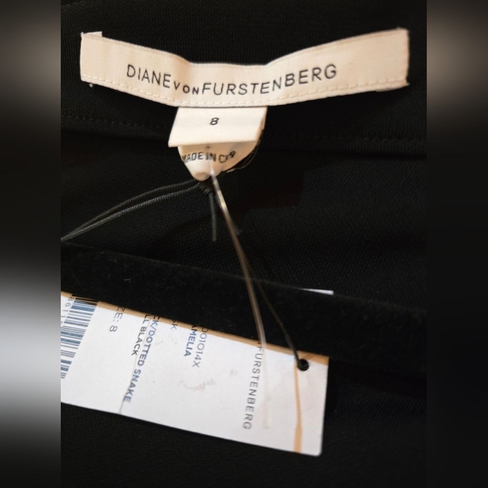 DIANE von FURSTENBERG Black and White Long Sleeve Dress - Picture 4 of 5